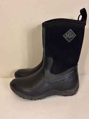 The Original Muck Boot Company Black Pull On Waterproof Boots Women’s 7